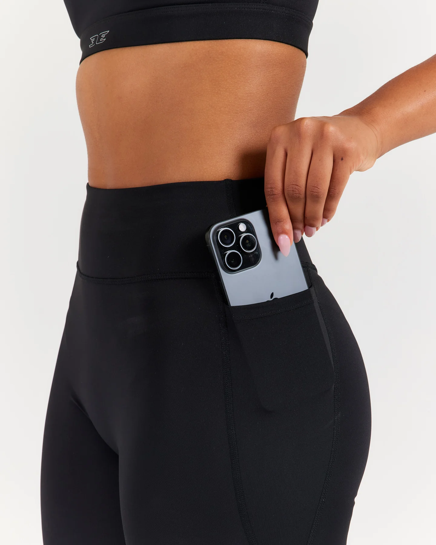 7/8 PerForm Pocket Leggings - Black - Image 7