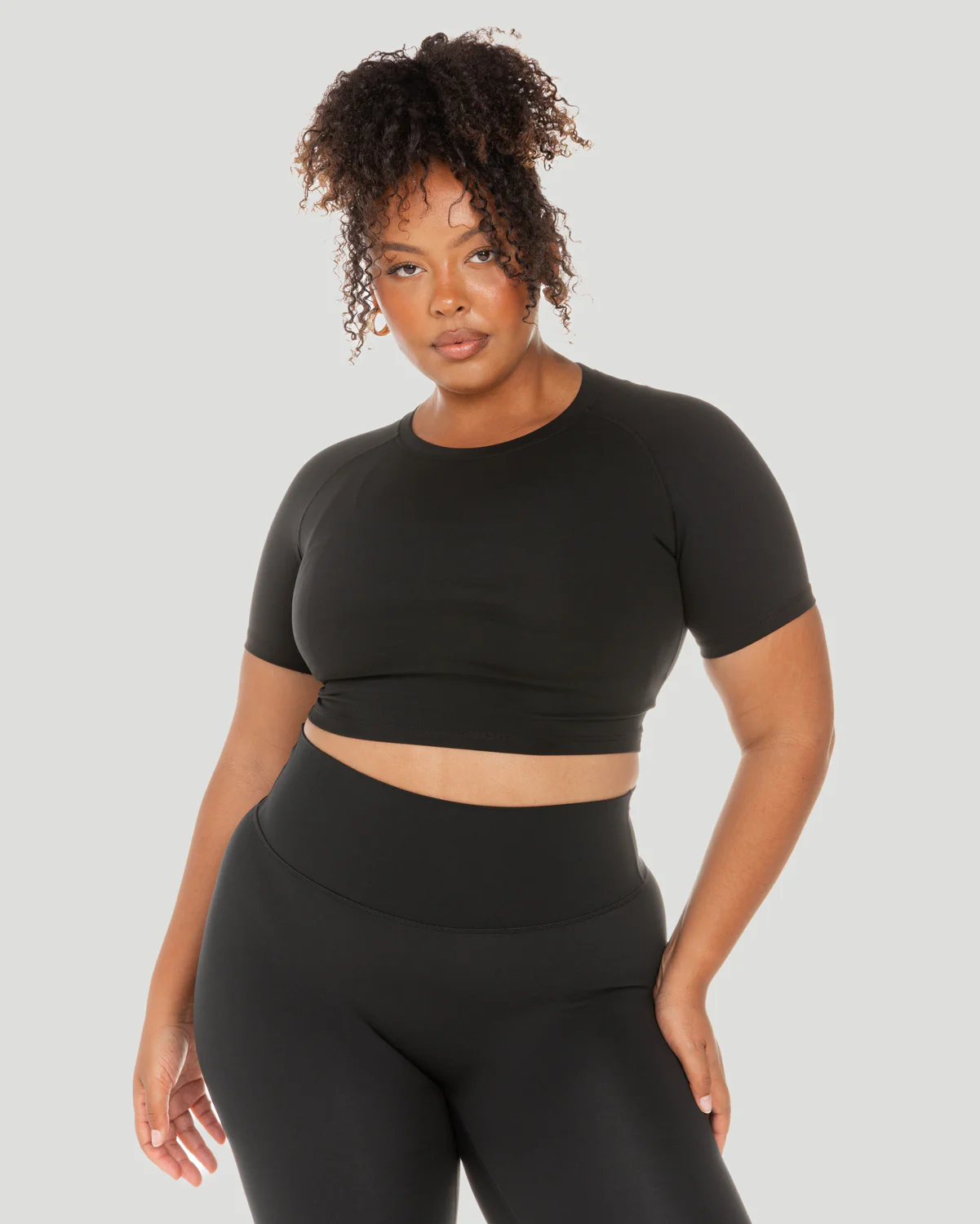 Aura Crop Tee - Black - Image 4
