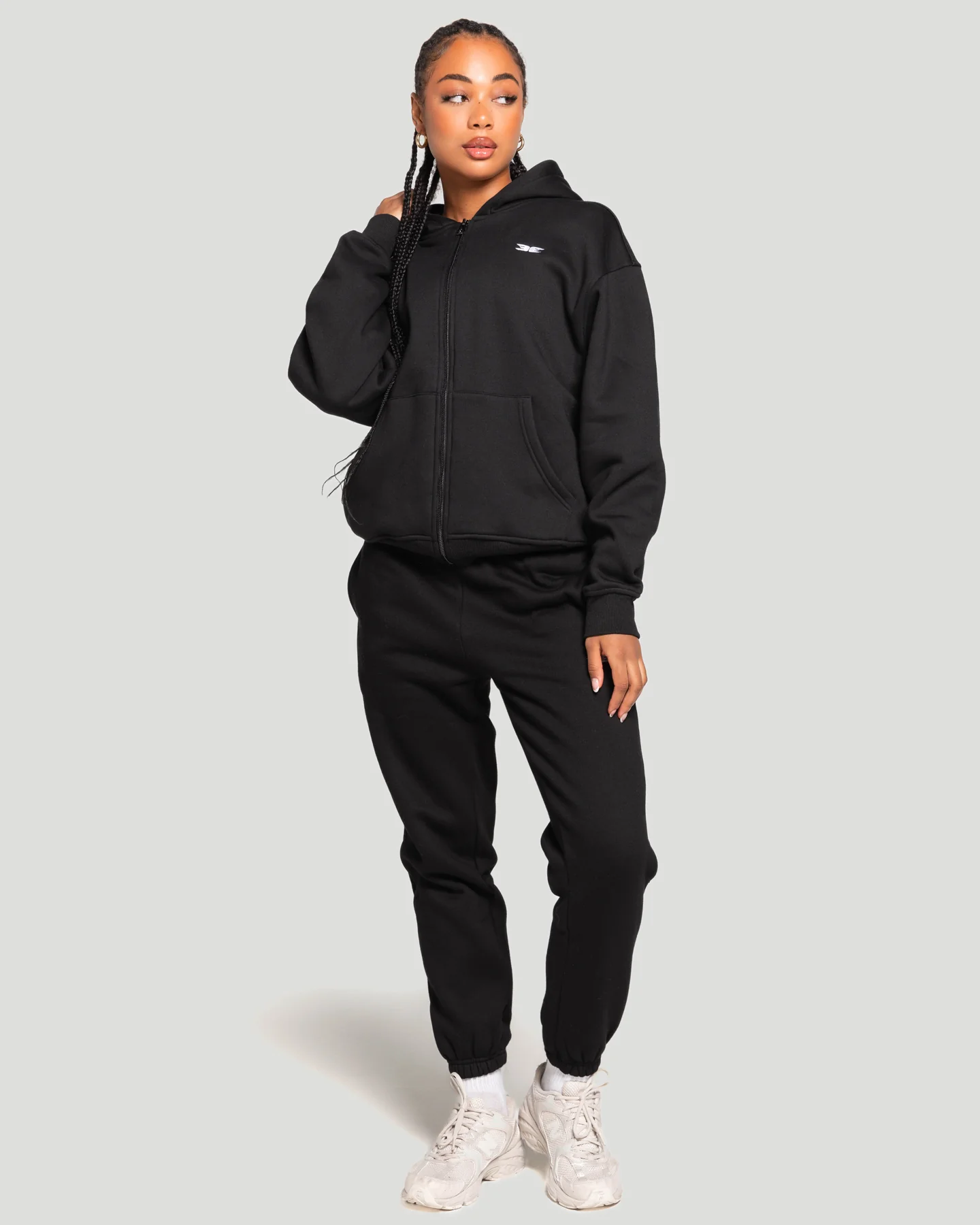 Classic Zip Through - Black - Image 7