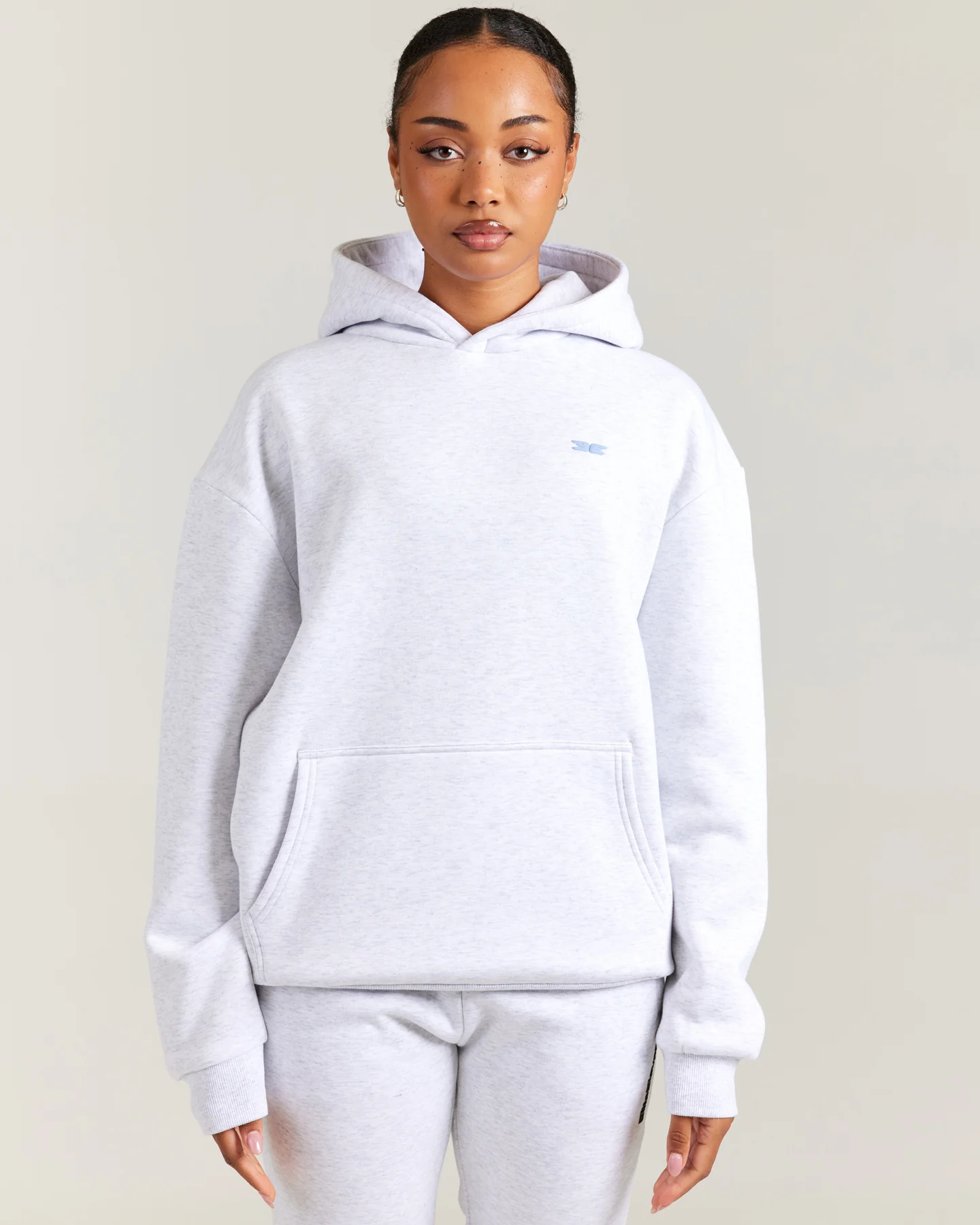 EE11 Hoodie - Polar Grey - Image 4