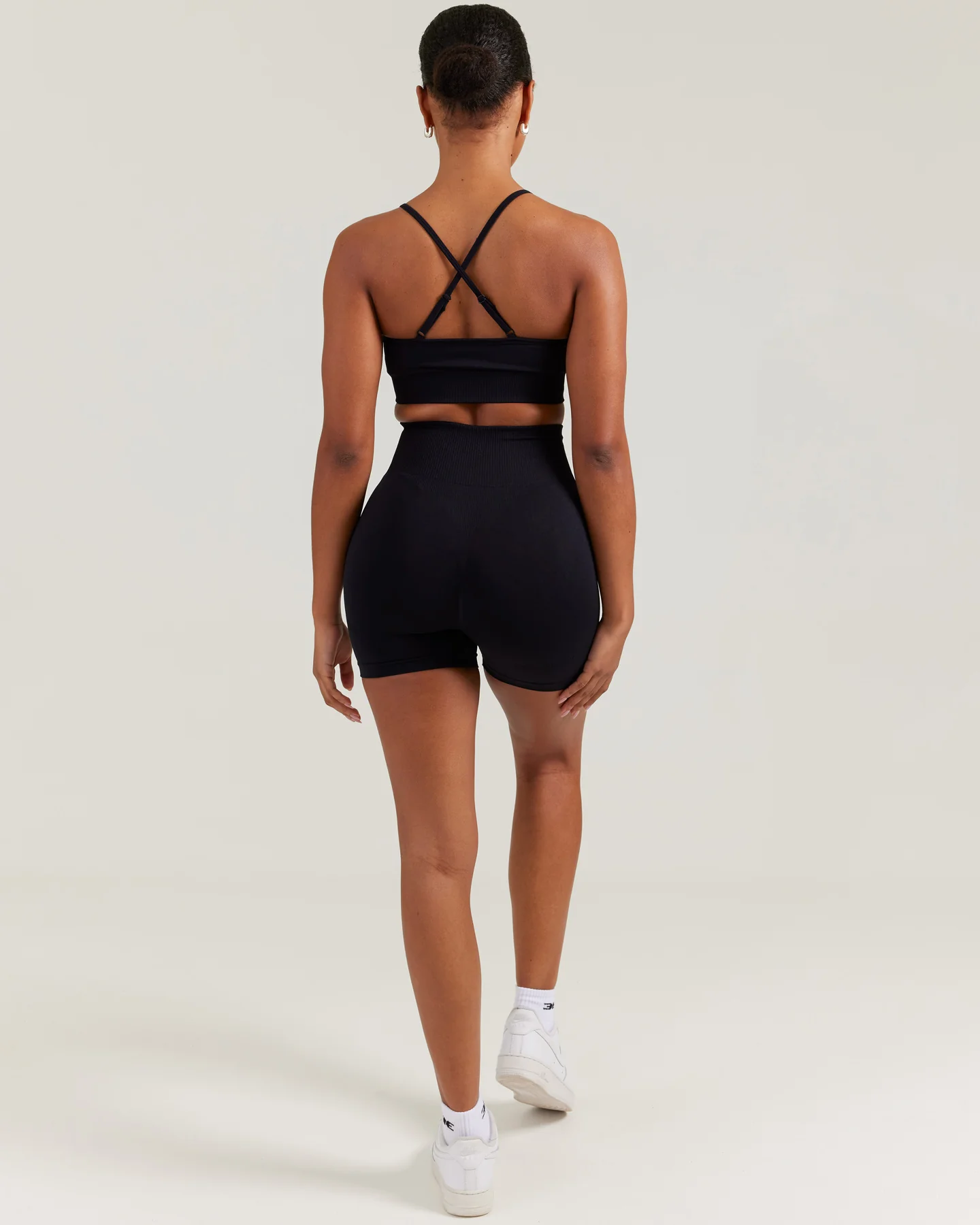 Elite Seamless Shorts V1 - Black - Image 6