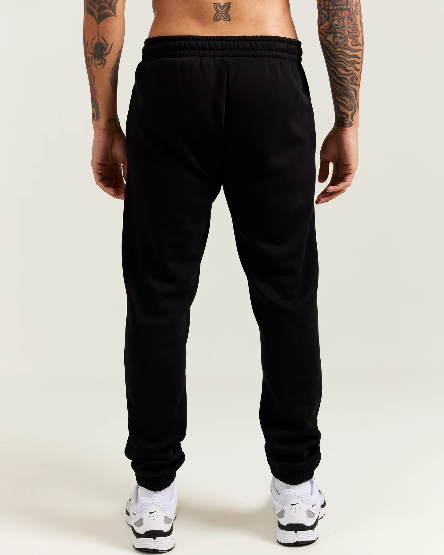 Omni Jogger - Black - Image 4