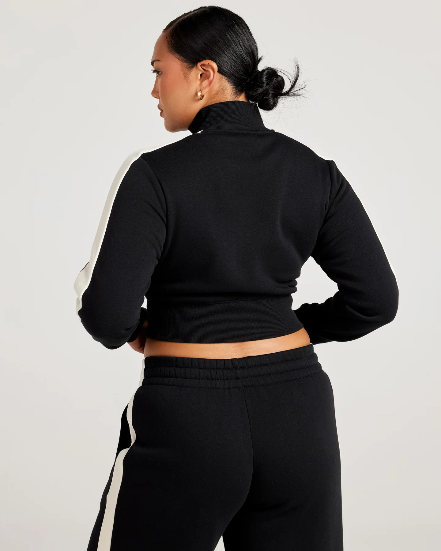 Omni Panel Zip Through - Black/Bone - Image 4