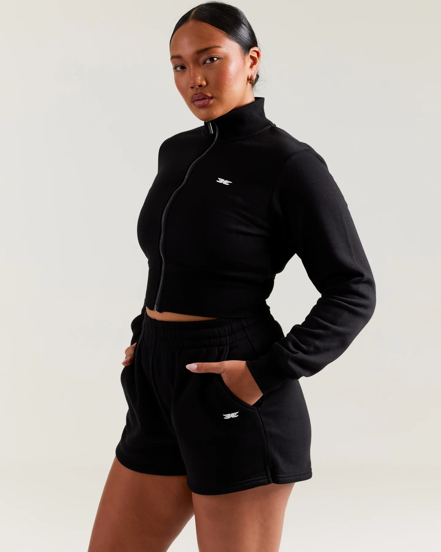 Omni Zip Through - Black - Image 3