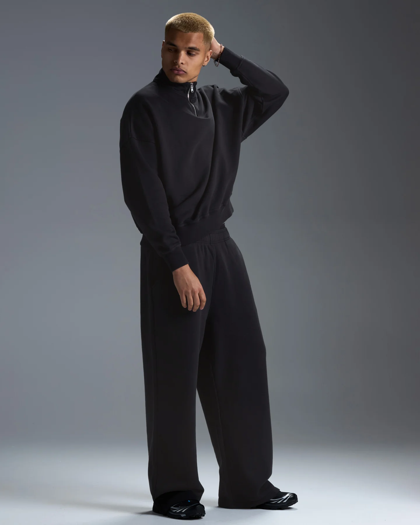 Premium Heavyweight Men's Straight Leg Pants - Black - Image 3