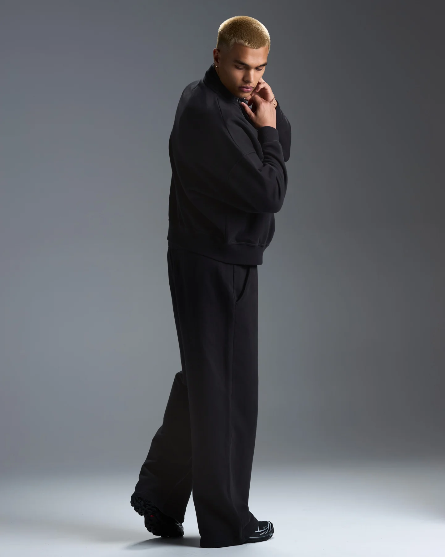 Premium Heavyweight Men's Straight Leg Pants - Black - Image 6