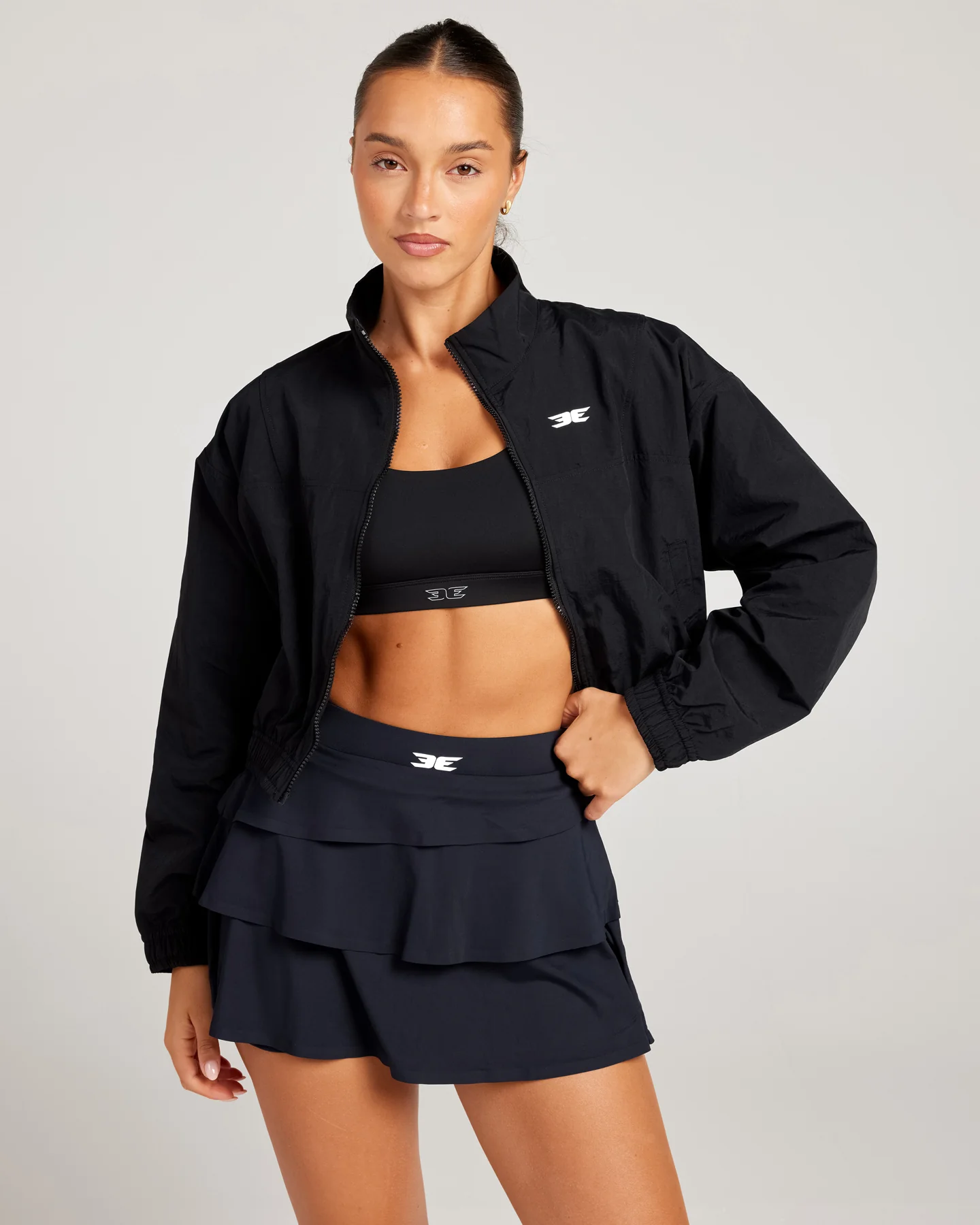 Women's Courtside Jacket V2 - Black - Image 4